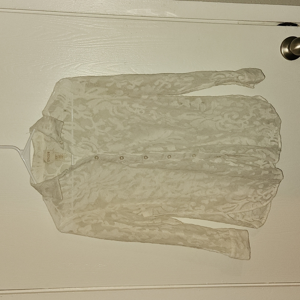 3 for 15 Bundle Chicos 0P sheer Lace Floral button up white